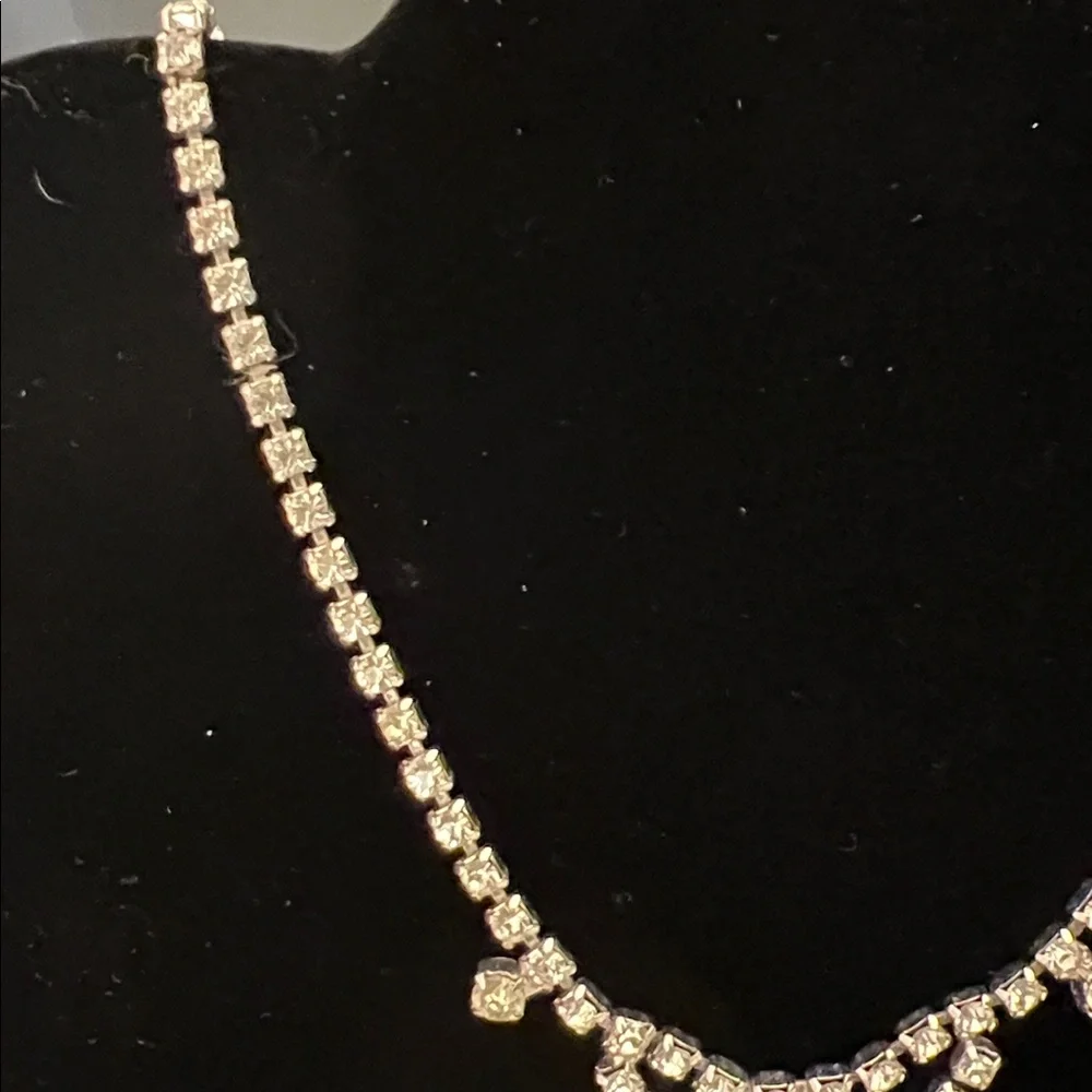 Rhinestone‎ Silver Tone Necklace